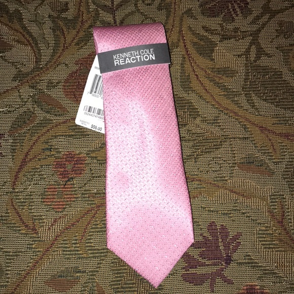 Kenneth Cole Reaction Pink Tie - Picture 1 of 2